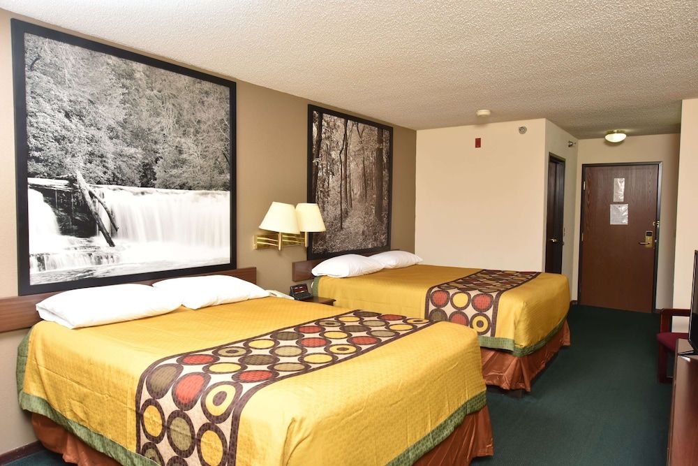 Room, 2 Queen Beds, Smoking