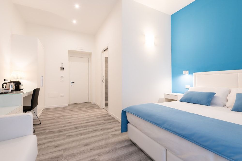 undefined Napoliving 10