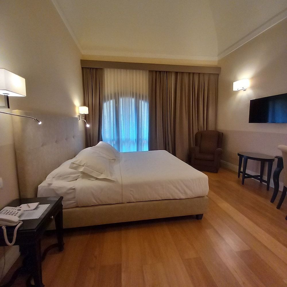Classic Double Room