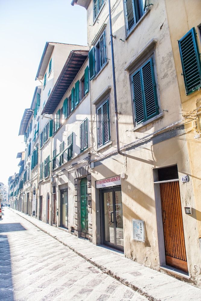 undefined Wine Apartments Florence Colorino 3