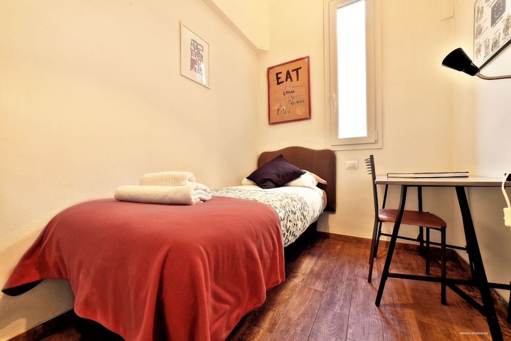 undefined Wine Apartments Florence Colorino 9