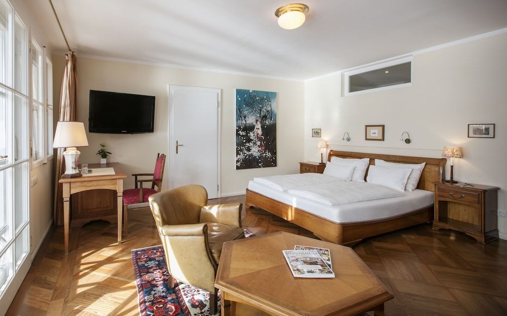 Landhaus zu Appesbach Junior Studio Suite, Patio, Lake View