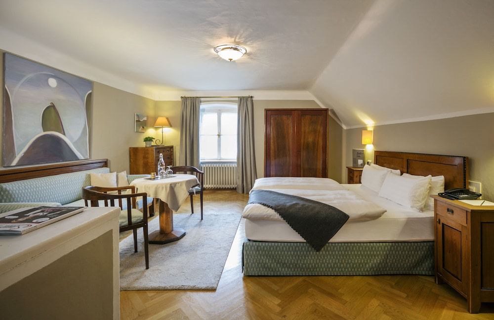 Landhaus zu Appesbach Comfort Double Room, Lake View (Herrenhaus) 2