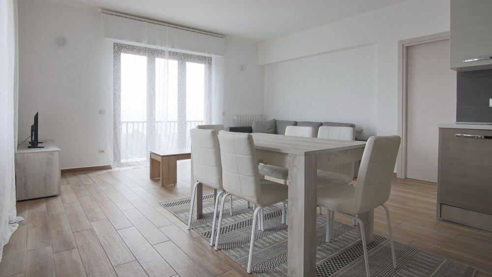 undefined Italianway  - Santa Marta 37