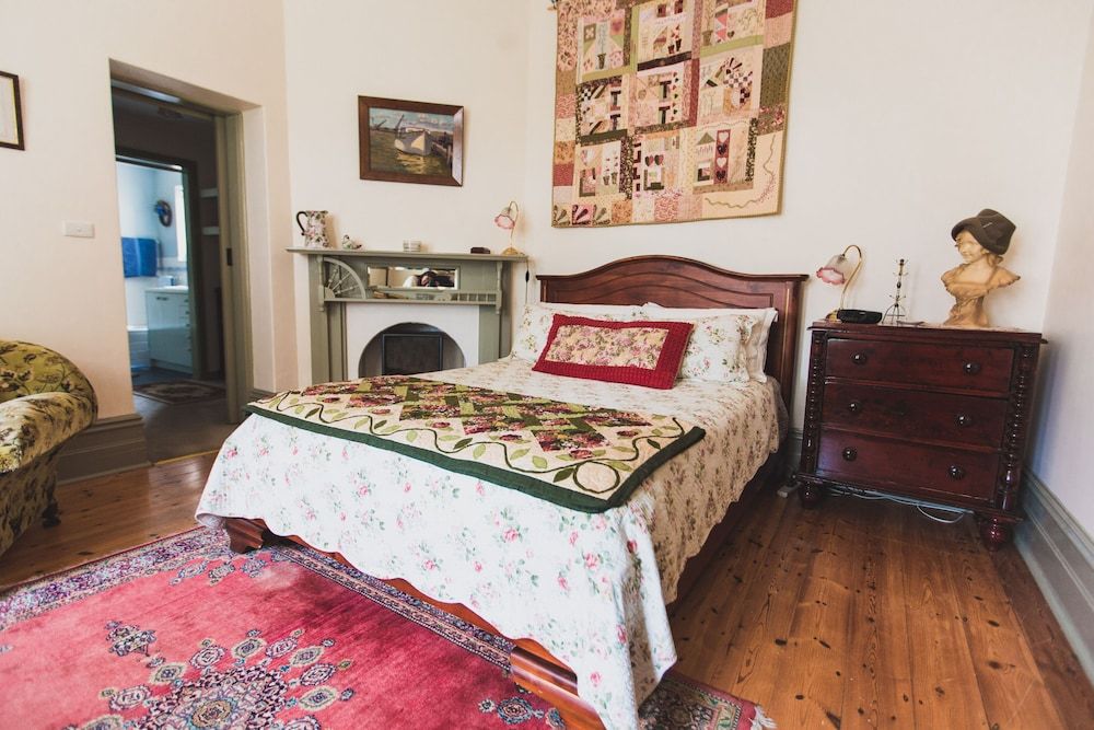 Lady Jane Room