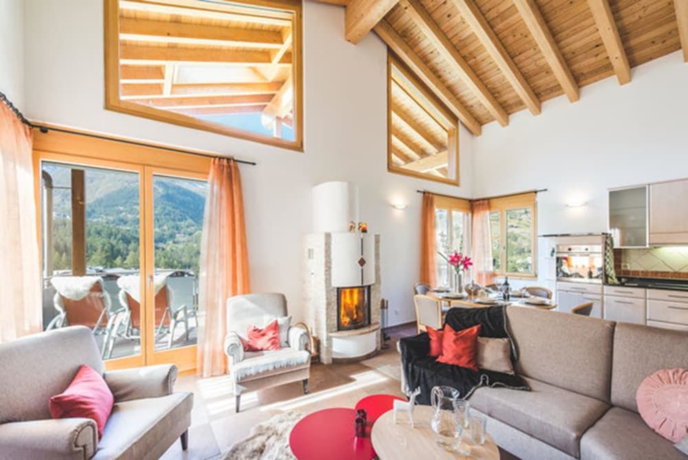 Chalet Alpharmonie Duplex - Matterhorn View plus CHF 200 cleaning fee on top of the rate 8