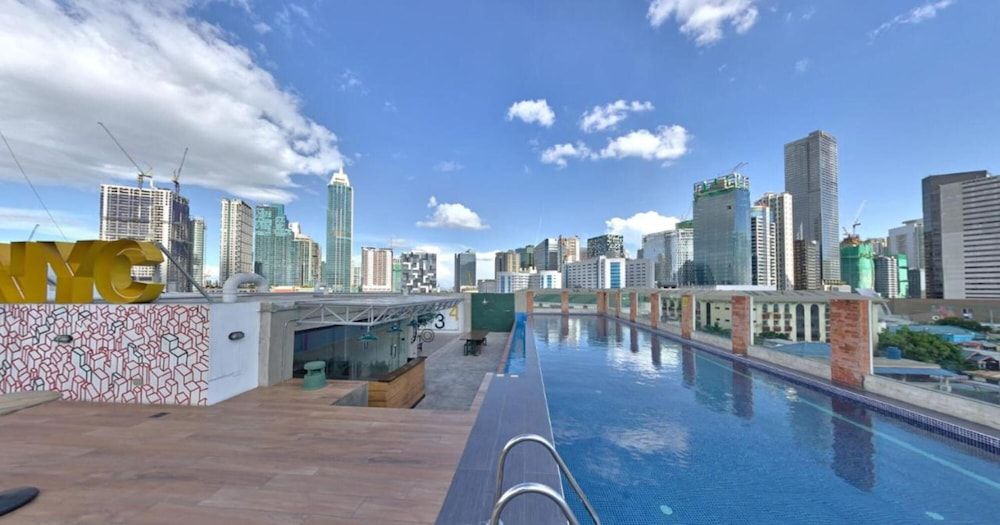undefined OYO 563 Mytown New York 6