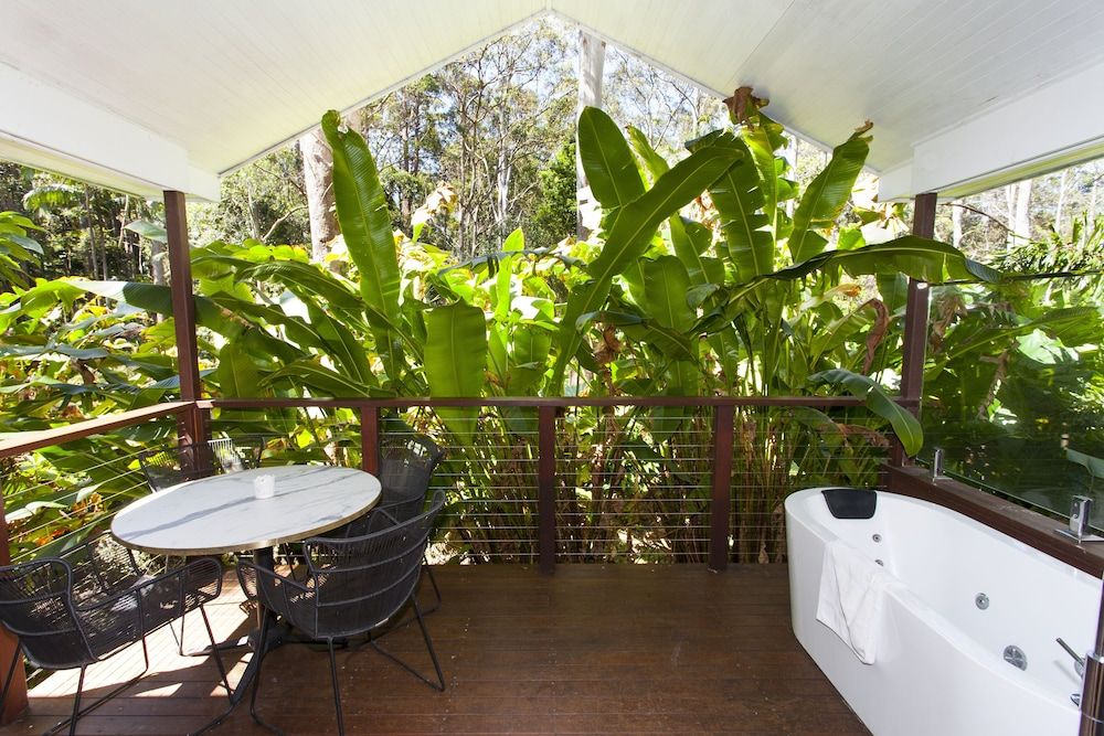 Songbirds Rainforest Retreat Executive Suite, 2 Bedrooms, Balcony (Executive Villa) 6