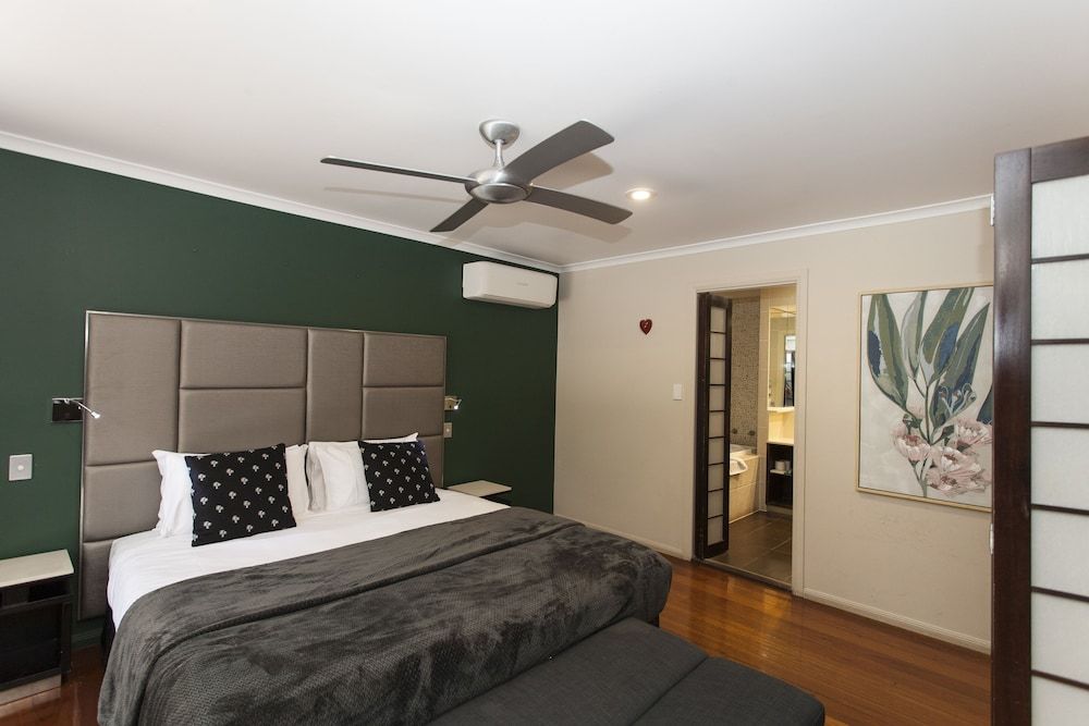 Songbirds Rainforest Retreat Executive Suite, 2 Bedrooms, Balcony (Executive Villa) 2