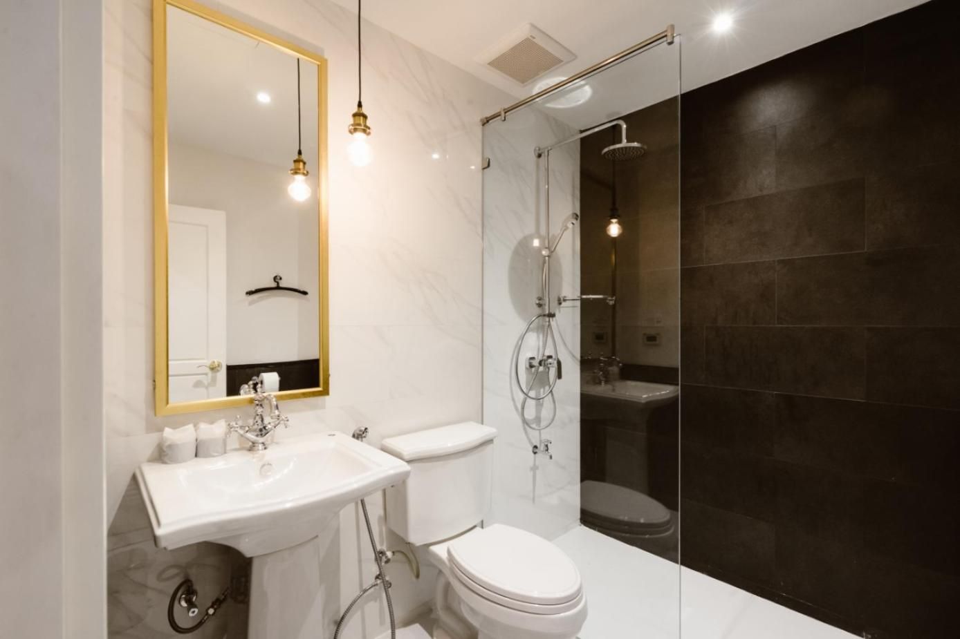 Saran Boutique Hotel Thapae Standard Twin