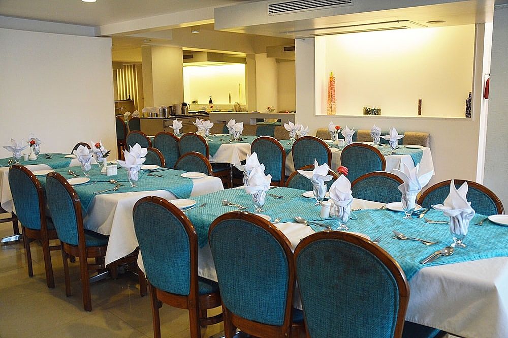 undefined Amer Palace 4