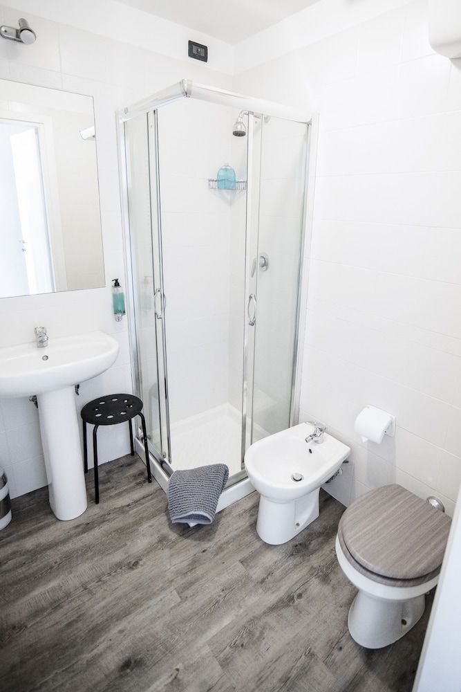 Hotel Dell'Urbe Standard Triple Room 8