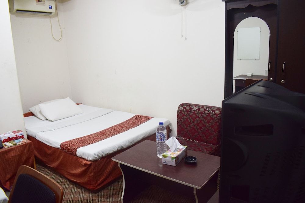 undefined Hotel Givenci International 8