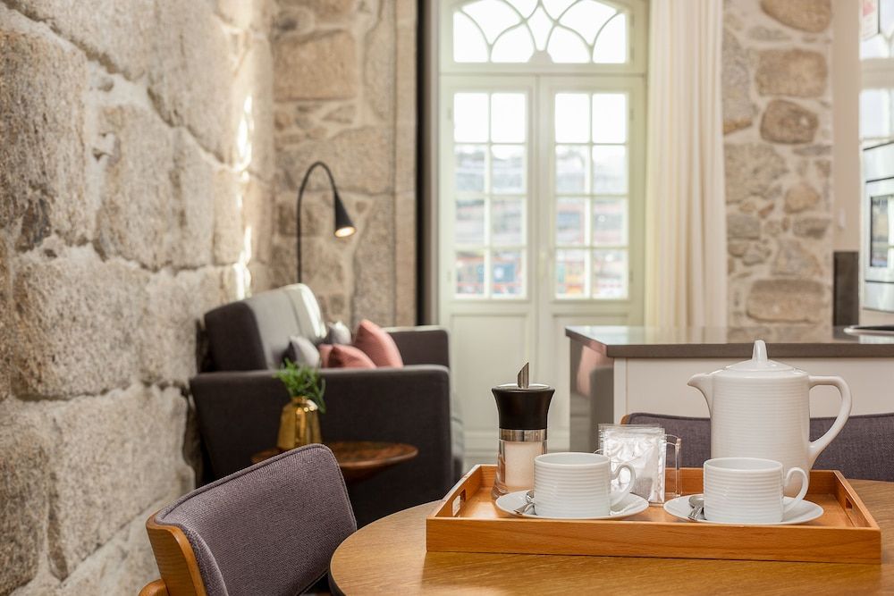 YOUROPO - Ribeira Porto Deluxe Apartment, 1 Bedroom, Balcony (2) 9