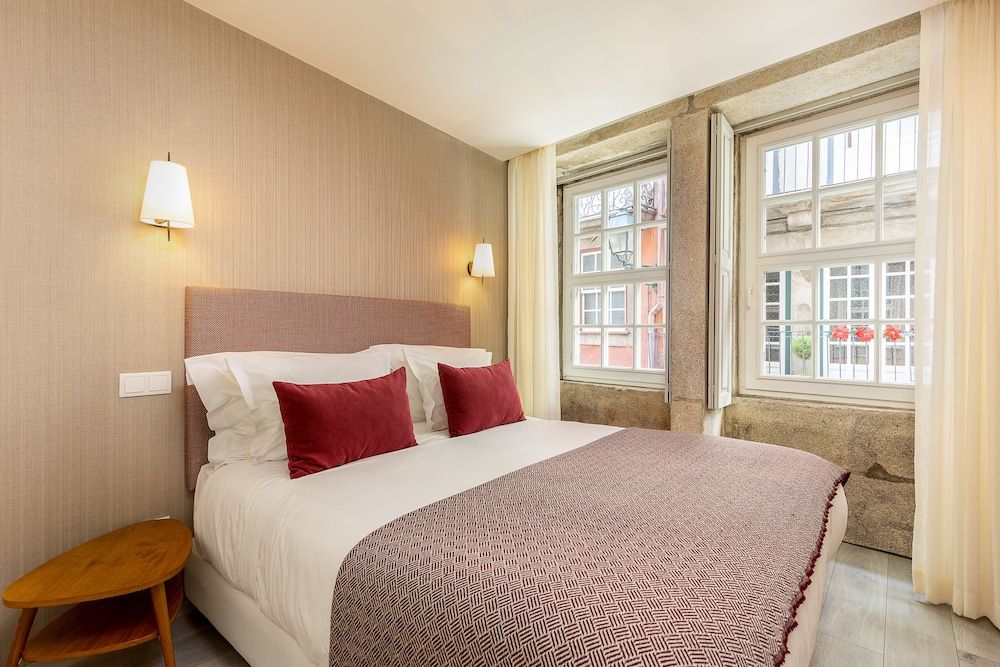 undefined YOUROPO - Ribeira Porto 2