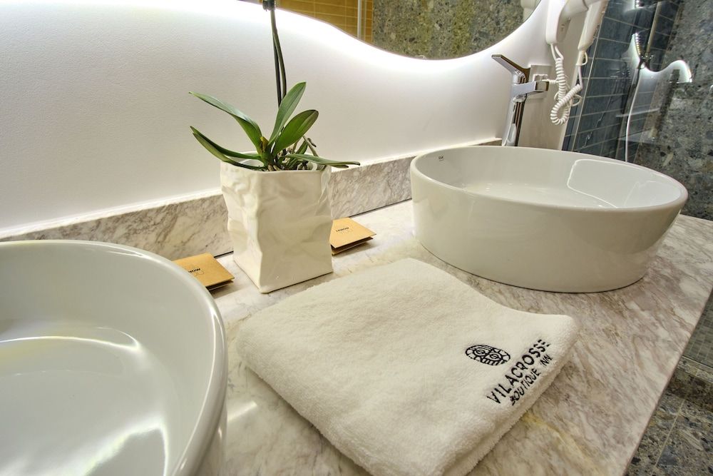 Vilacrosse Boutique Inn Deluxe Double Room 17