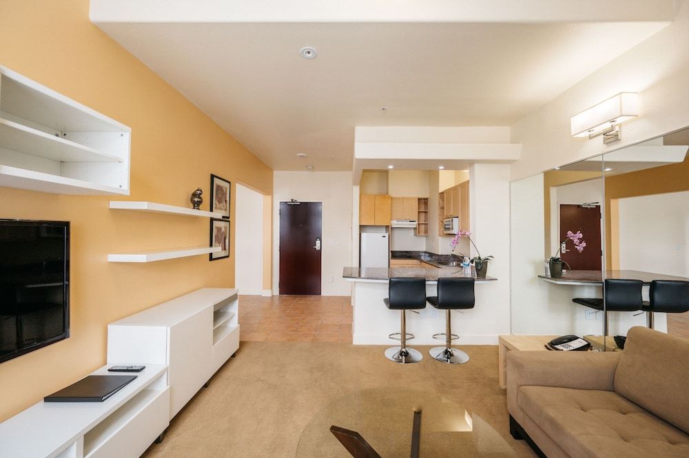 Studios Inn Executive Suite 7