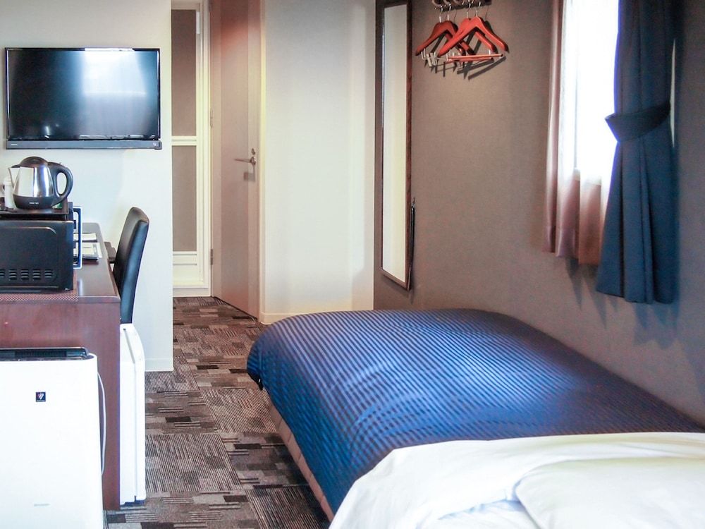 undefined HOTEL LiVEMAX  Nagoya Taikodori-Guchi 8