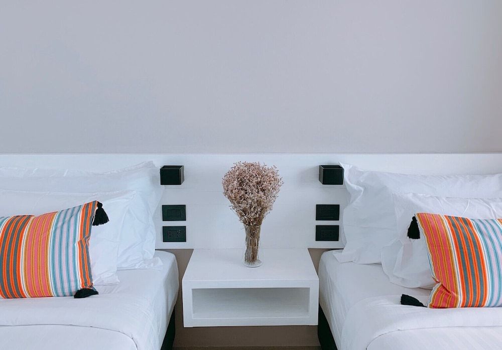 Blue Tao Beach Hotel Beach Front Superior Twin Room 2