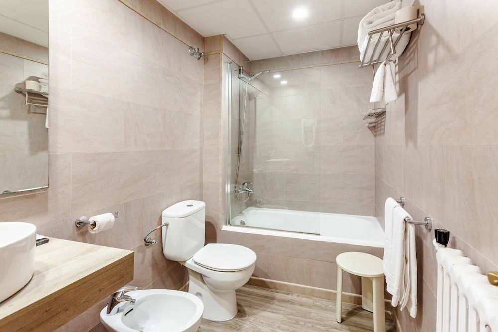 Checkin Travé Standard Double Room 7