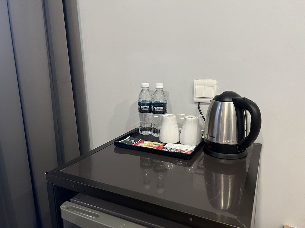 V Plus Hotel Ipoh Triple Room, Multiple Beds, Non Smoking, Refrigerator 4