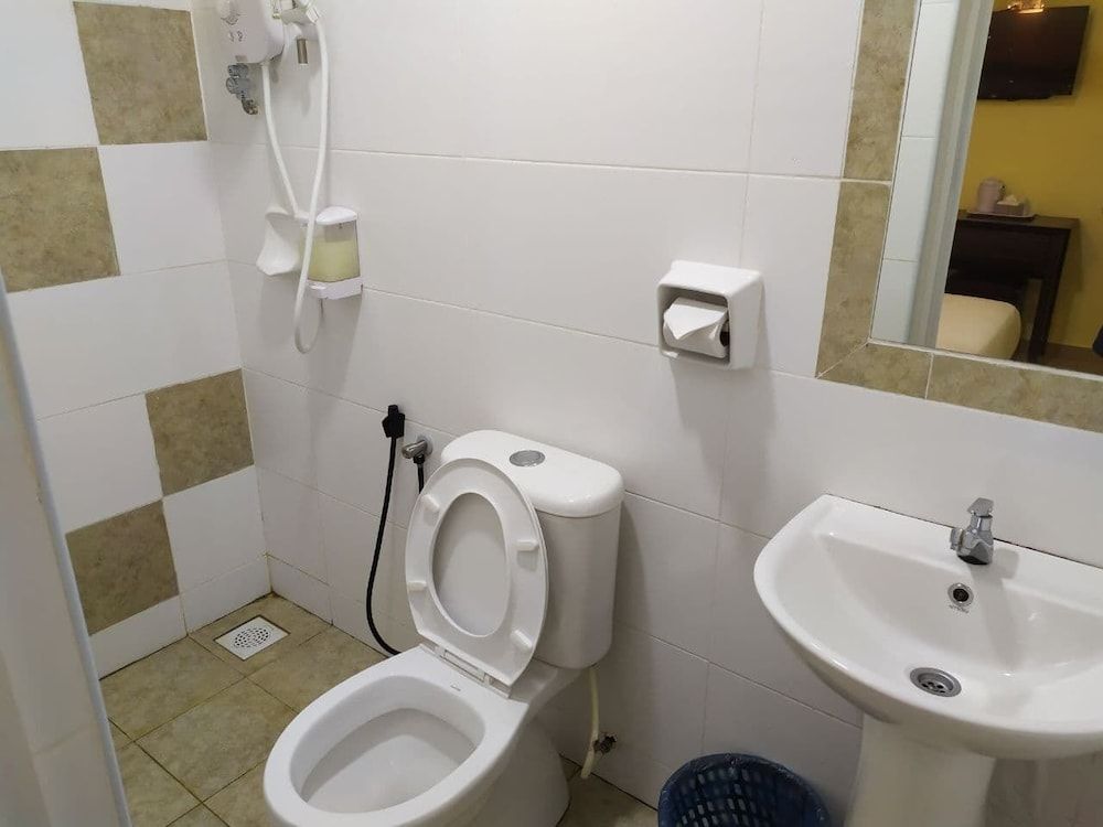 Sun Inns Meru Raya Deluxe no windows 5