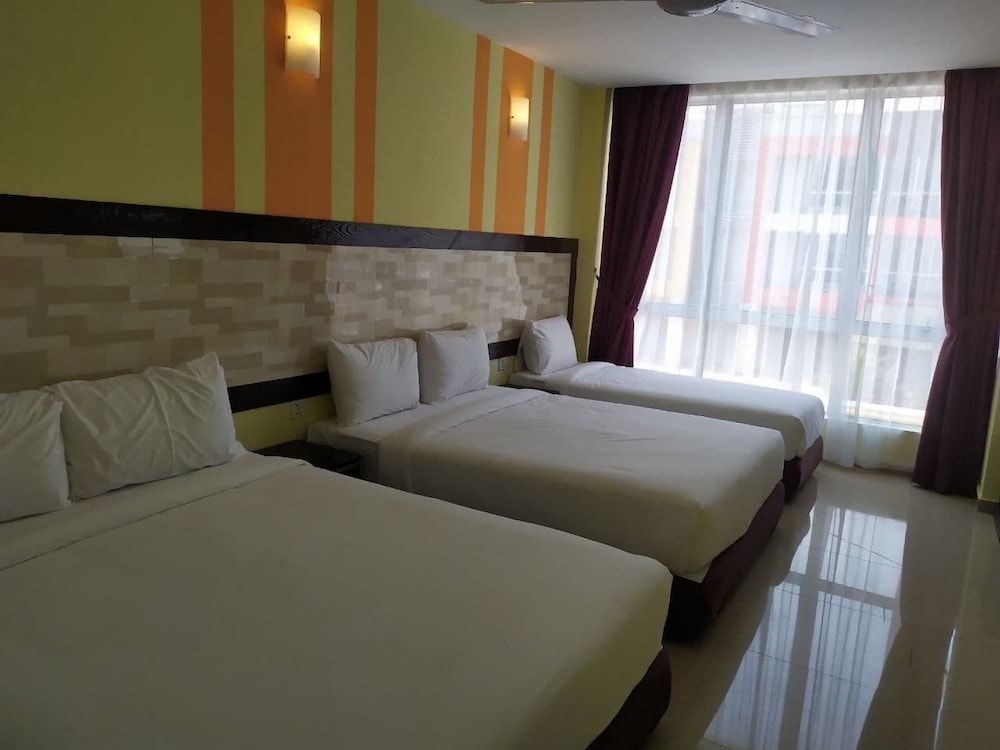 undefined Sun Inns Meru Raya 8