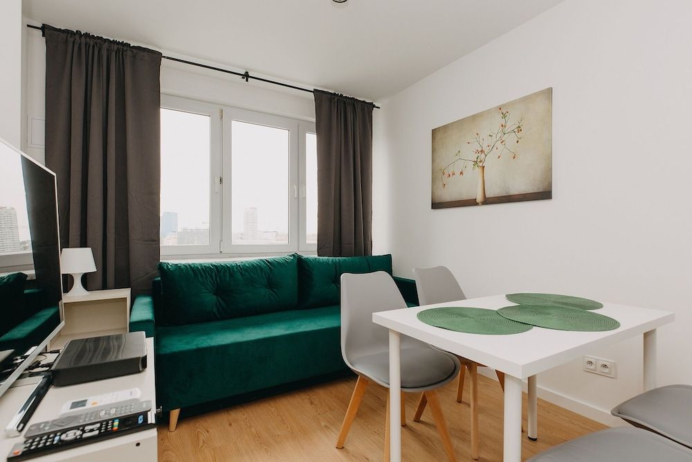 ShortStayPoland Panska Deluxe Apartment 6