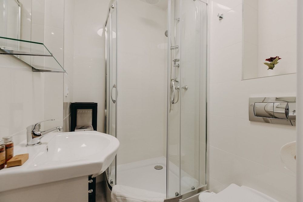 ShortStayPoland Panska Deluxe Apartment 2