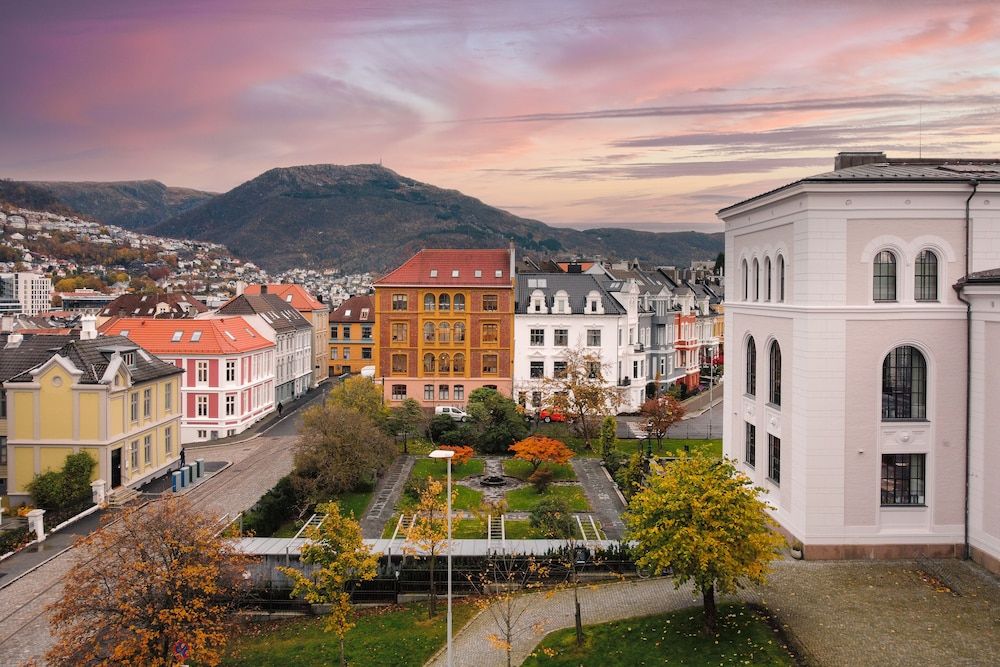 undefined Keyser Apartments 8 6