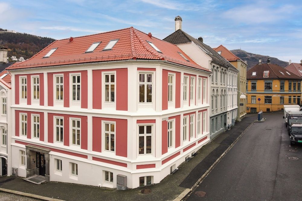 undefined Keyser Apartments 8 5