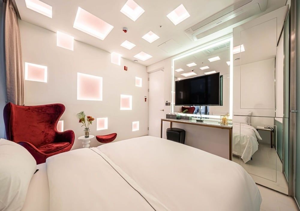 Forestar Deluxe Double Room (Netflix/ Youtube Available on TV) 38