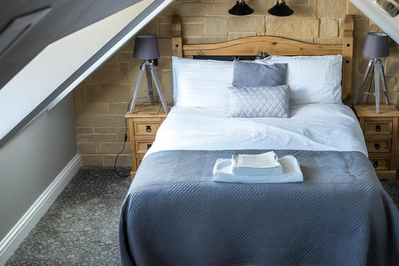 Double Deluxe Room with Separate Private Bathroom