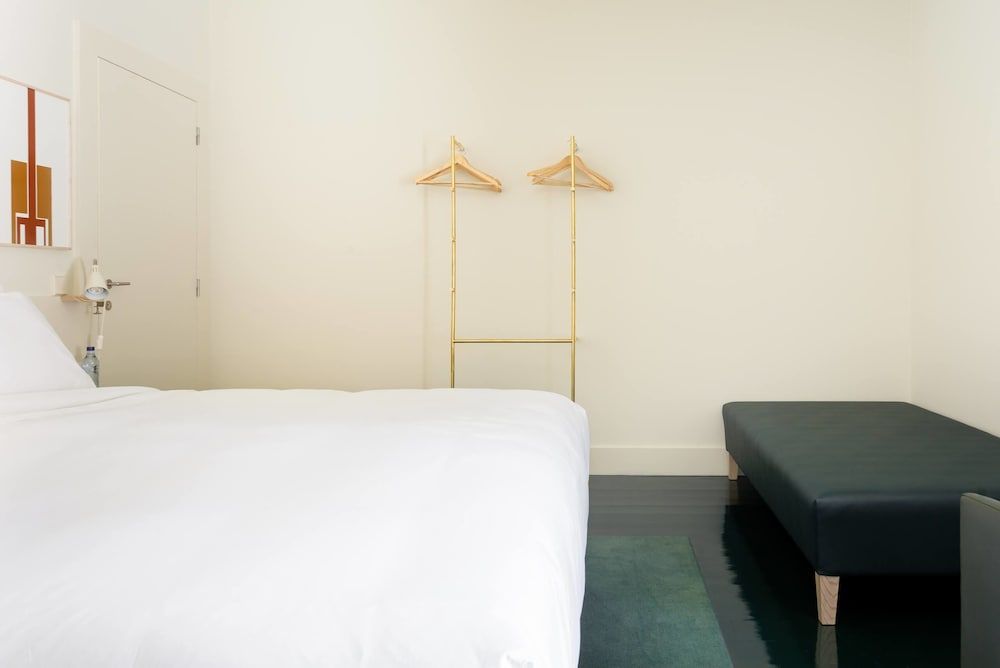 Duas Portas Townhouse Triple Room (3)