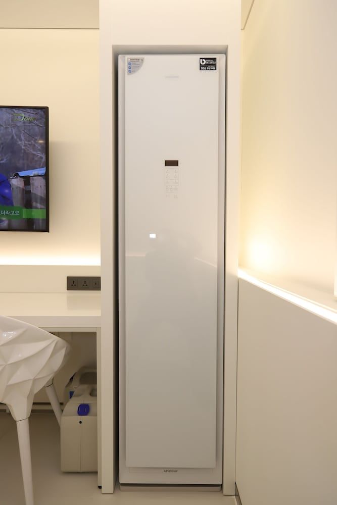 Hotel Lesign Twin Room 5