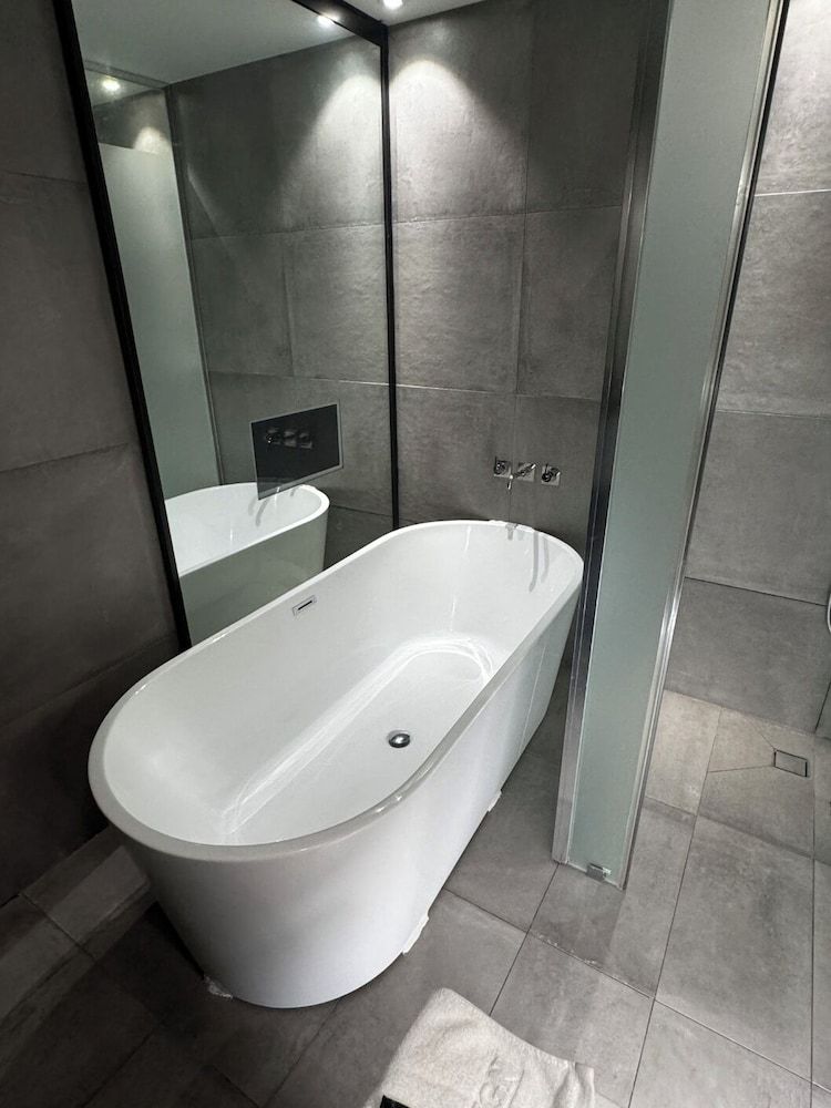 Hotel Lesign Premium Double Room 5