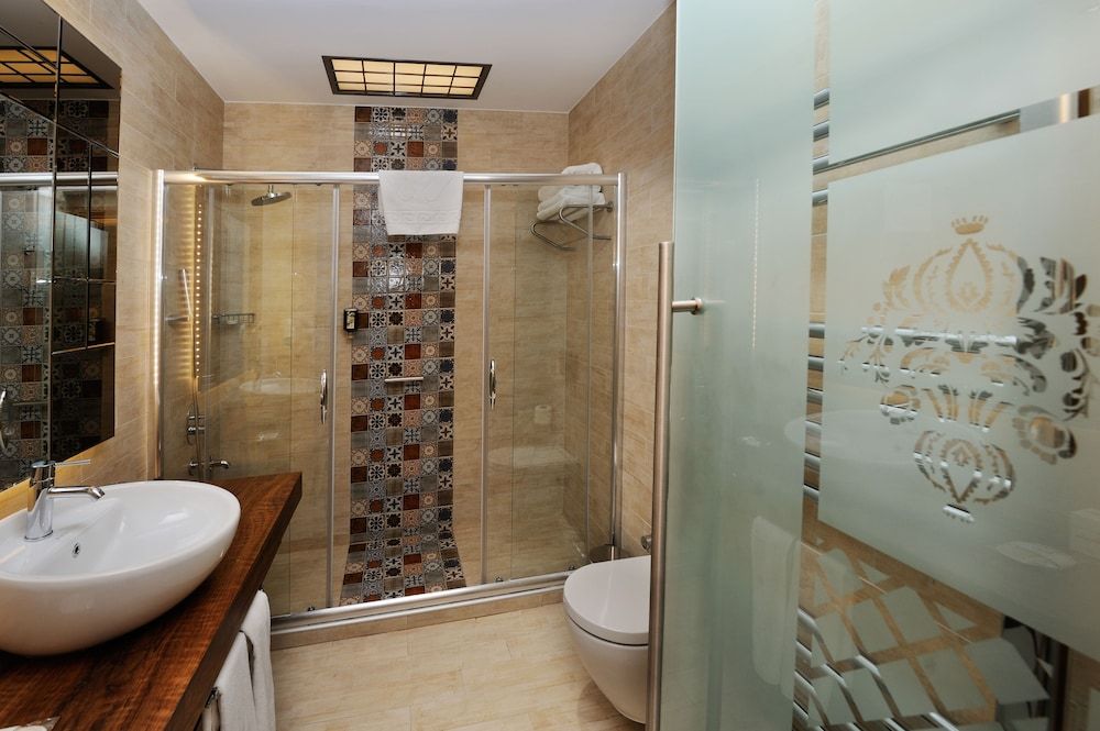 undefined Collage Pera Hotel - Special Class 8