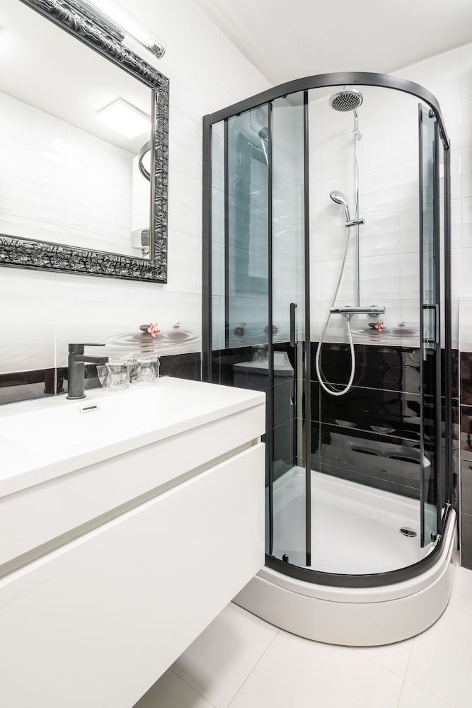 Pietra Negra Deluxe Room 14