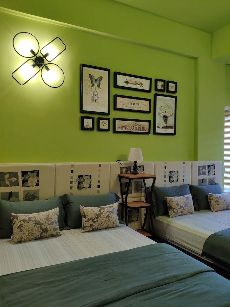 Teacher Cai Homestay Family Quadruple Room, Balcony, Partial Ocean View 3