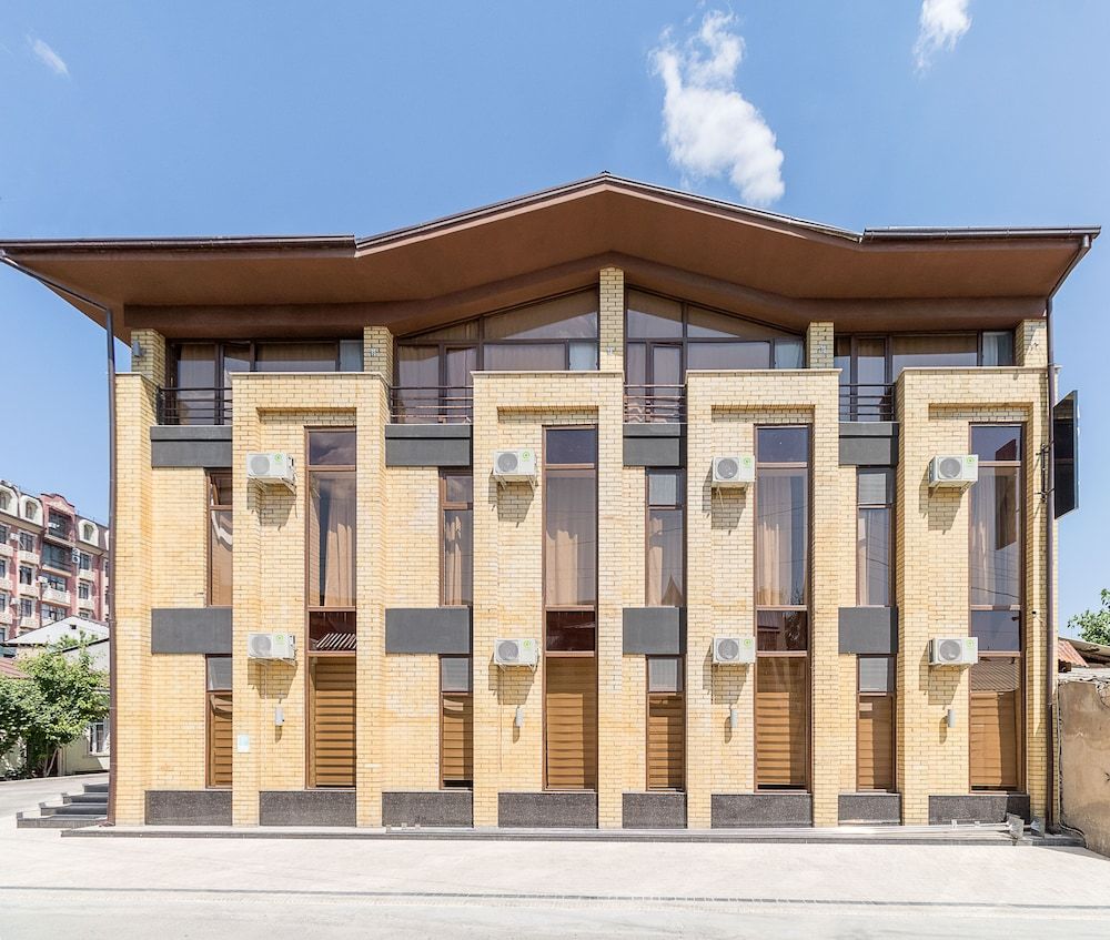 undefined Orion Hotel 2