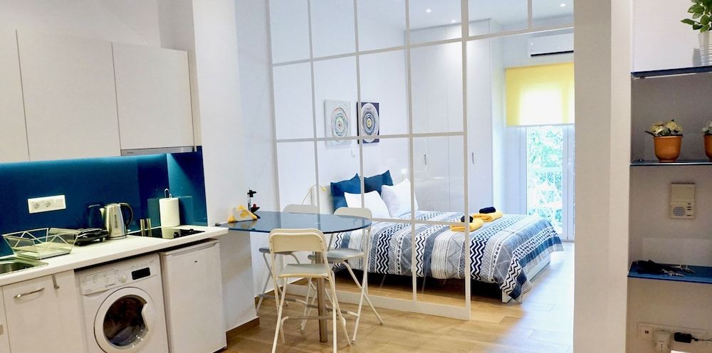 Charming Sunny Studio in Athens City Studio, 1 Double Bed, Non Smoking, Balcony 12