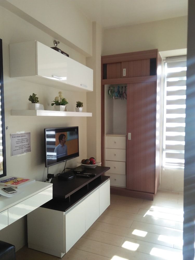 Henry's Newport Deluxe Studio 51