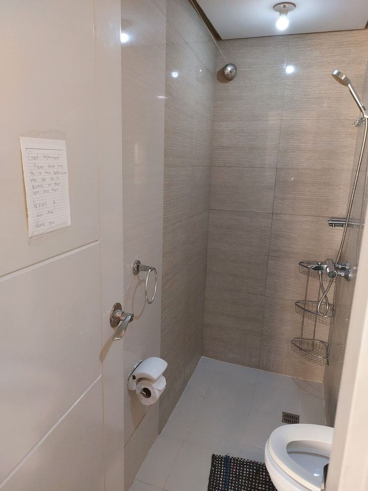 Henry's Newport Deluxe Studio 42