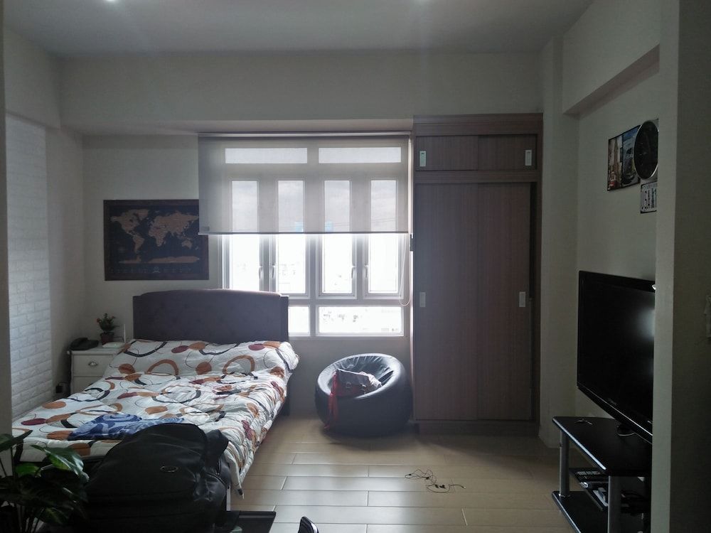 Henry's Newport Deluxe Studio 5