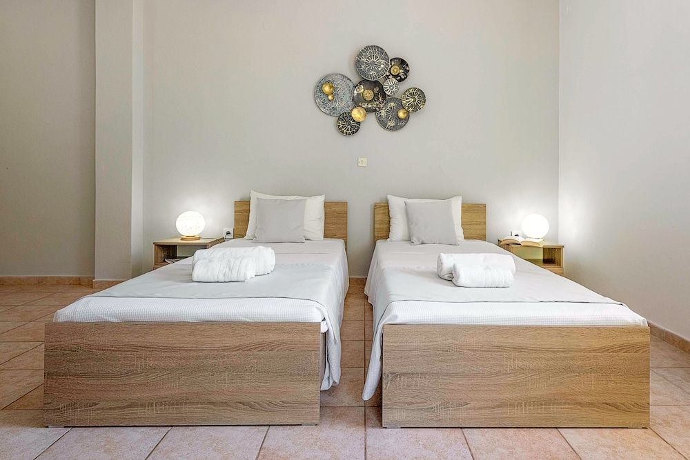 Comfort Room, Mountain View