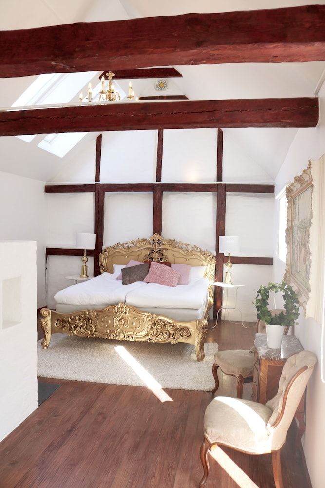 undefined Divine Living - Apartments 2