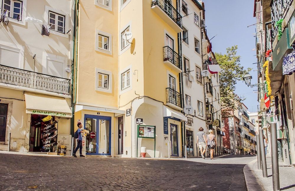 undefined Alfama The Best 5