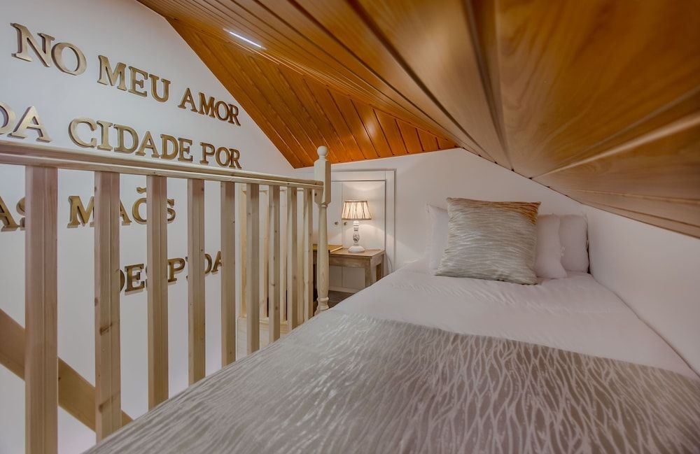 Alfama The Best Apartment, 2 Bedrooms, River View 5