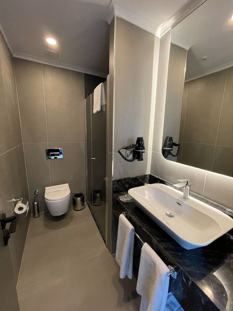 Turkay Hotel Deluxe Room, 1 King Bed, City View 22