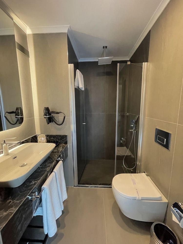 Turkay Hotel Deluxe Room, 1 King Bed, City View 23